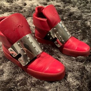 SOLD Giuseppe Zanotti